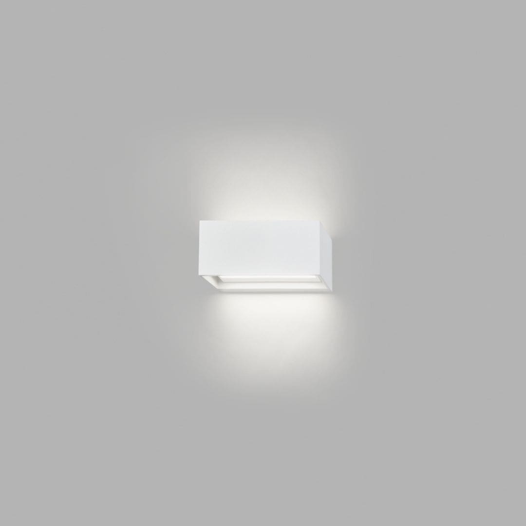 Linea W1 150 Væglampe   Hvid   Light Point fra Light-point