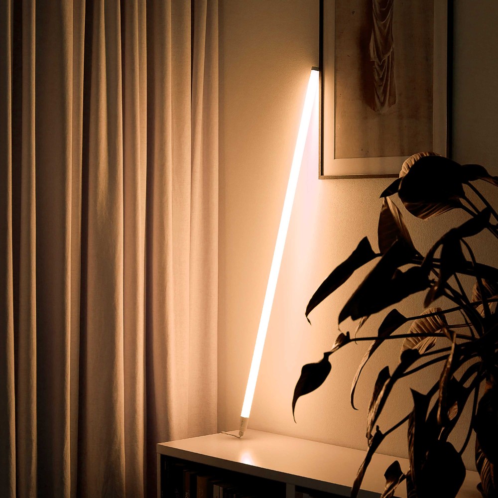 120cm Neon Tube Led Varm Hvid, Designer Rør, Inkl. Ledning fra Ledlife