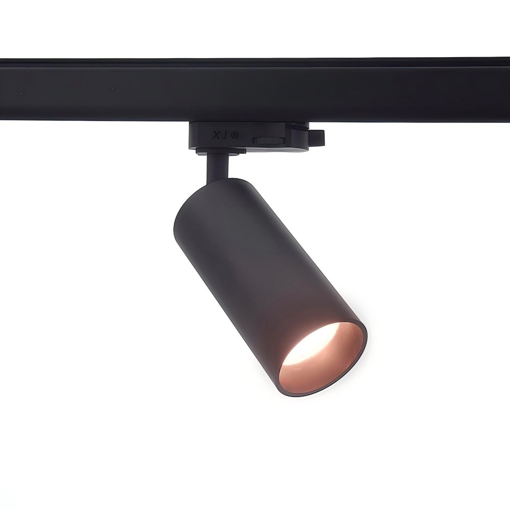 10w 3 Faset Ra97 Skinnespot   Dæmpbar, 110lm W, Sort   Dæmpbar : Dæmpbar, Kulør : Varm, Spredning : 38° fra Ledlife