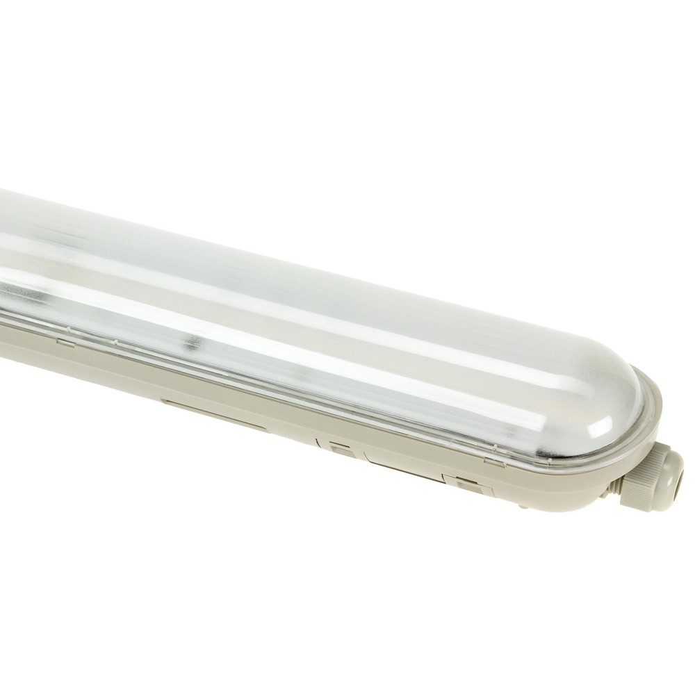 120cm 38w Gigant Led Armatur, Gennemfortrådet   174lm W, Ip65 Vandtæt   Kulør : Dagslys fra Spectrum