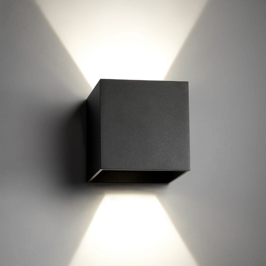 Box Sort   Så Længe Lager Haves  Light Point fra Light-point