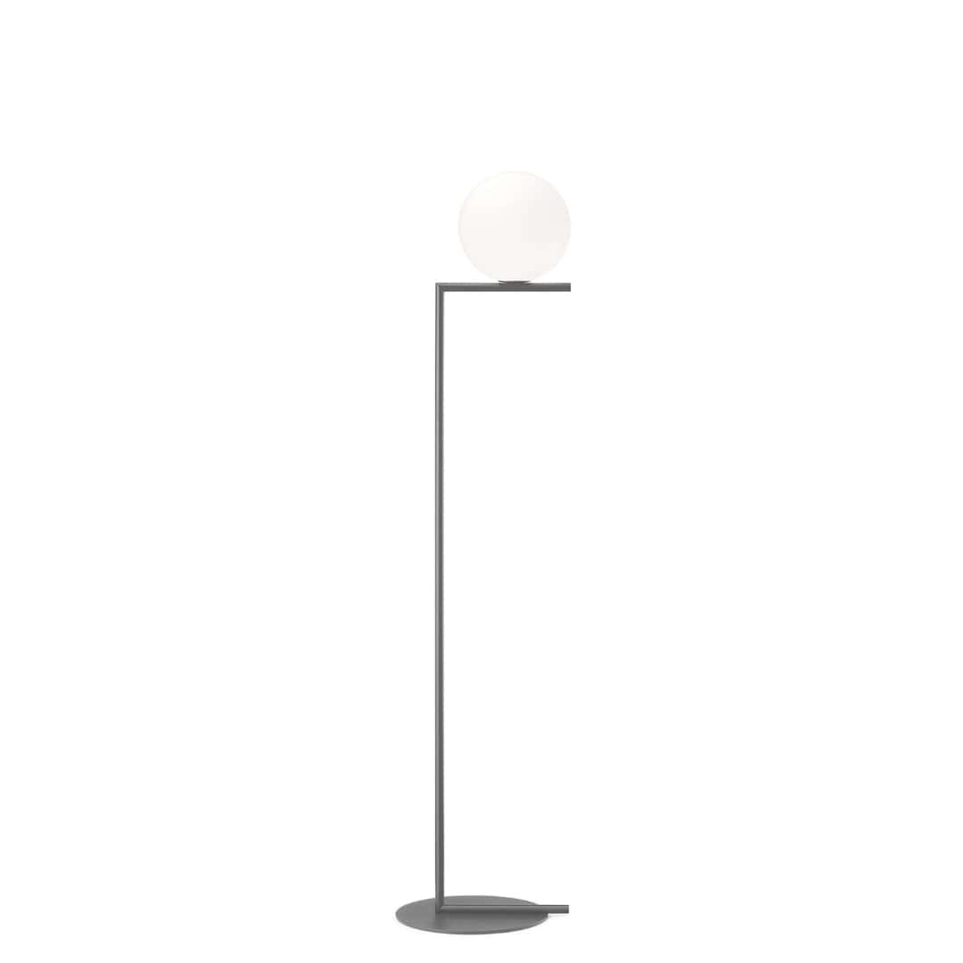 Ic F1 Gulvlampe Sort     fra Flos