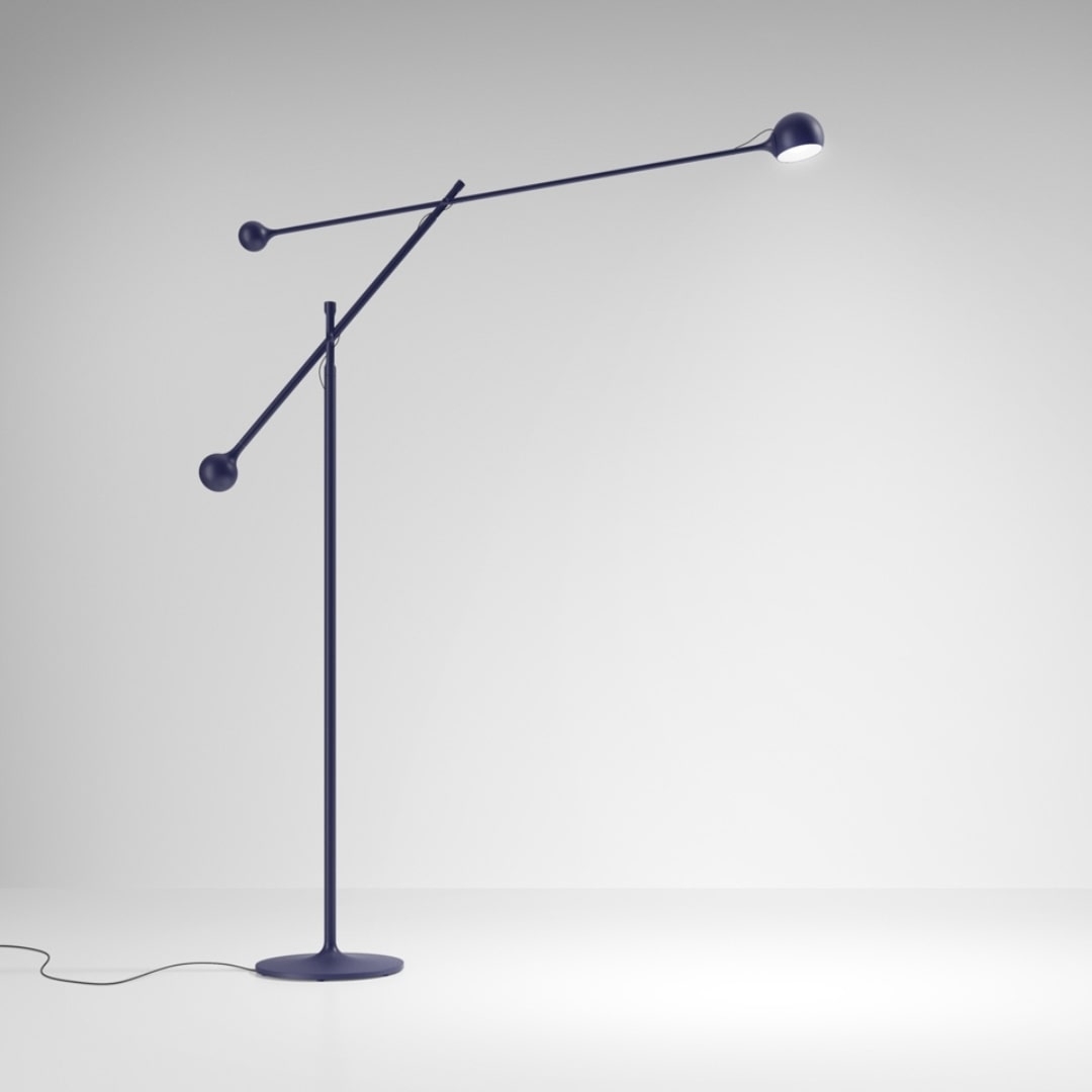 Ixa Gulvlampe Blå     fra Artemide