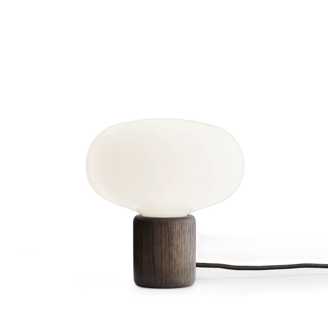Karl Johan Bordlampe Opal Glas     fra New Works