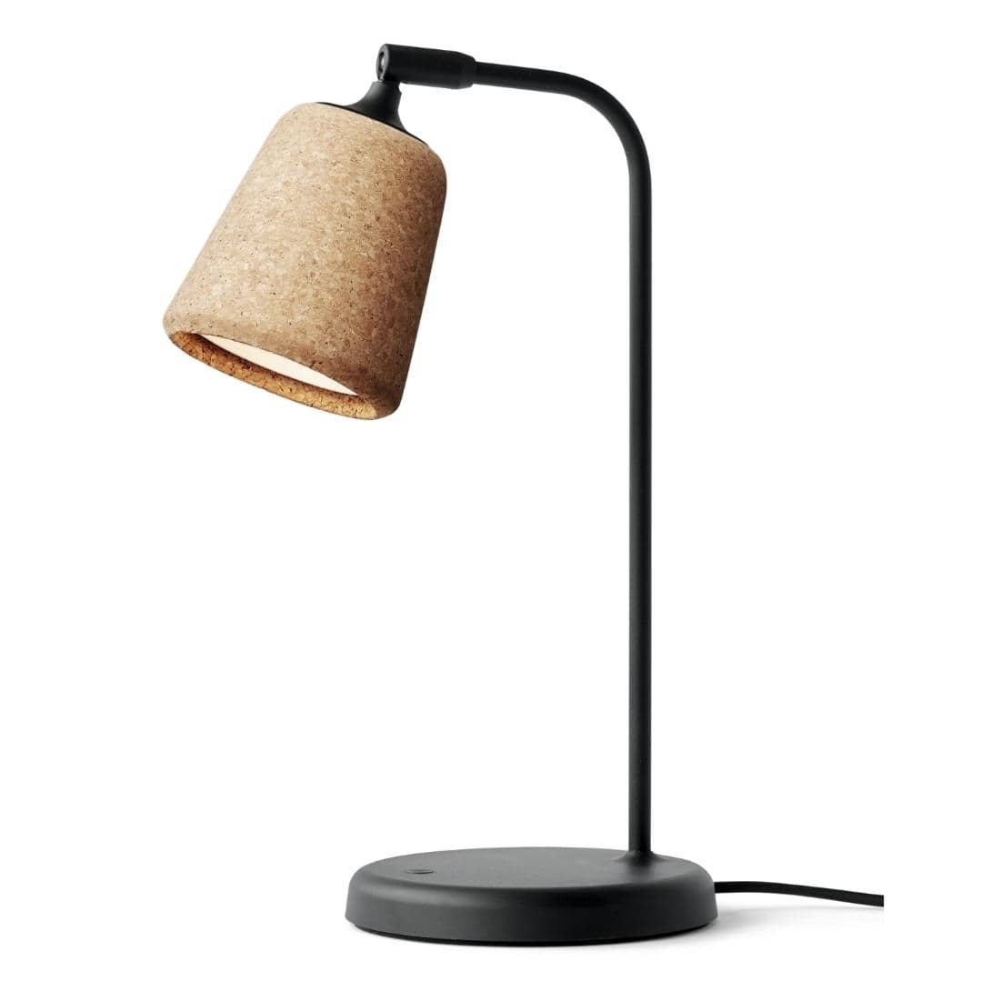 Material Bordlampe Cork     fra New Works