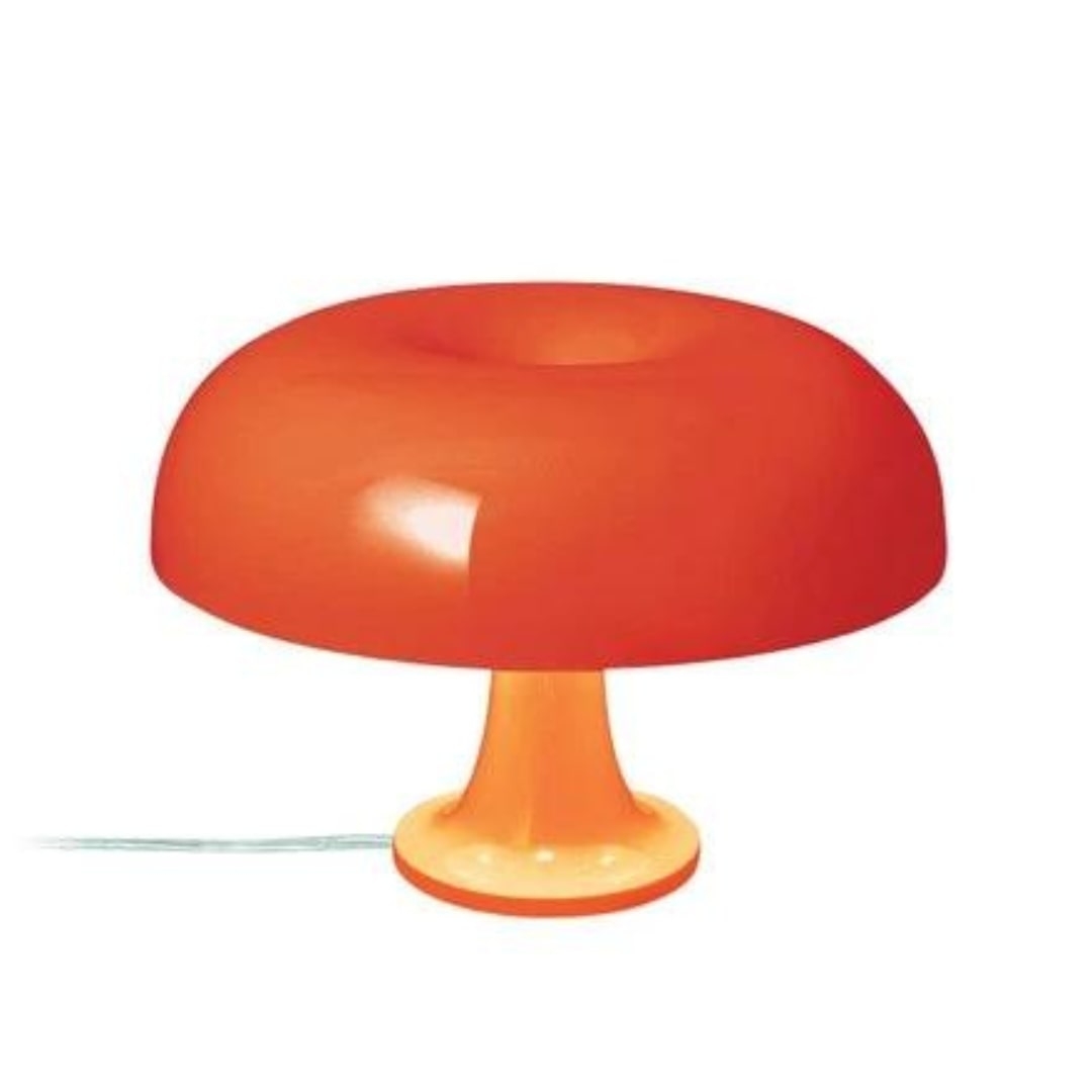 Nessino Bordlampe Orange     fra Artemide