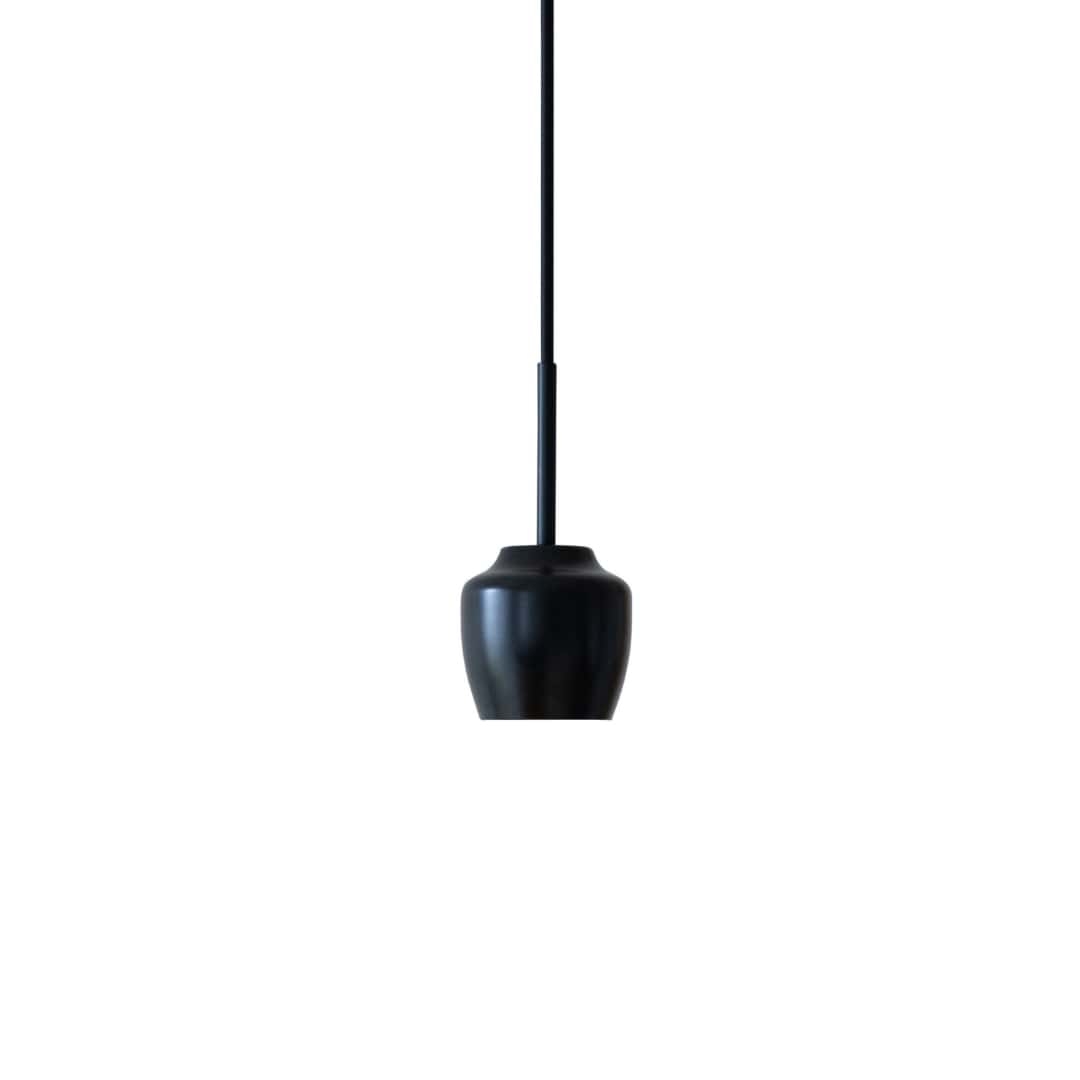 Nola Pendel Sort     fra Cph Lighting