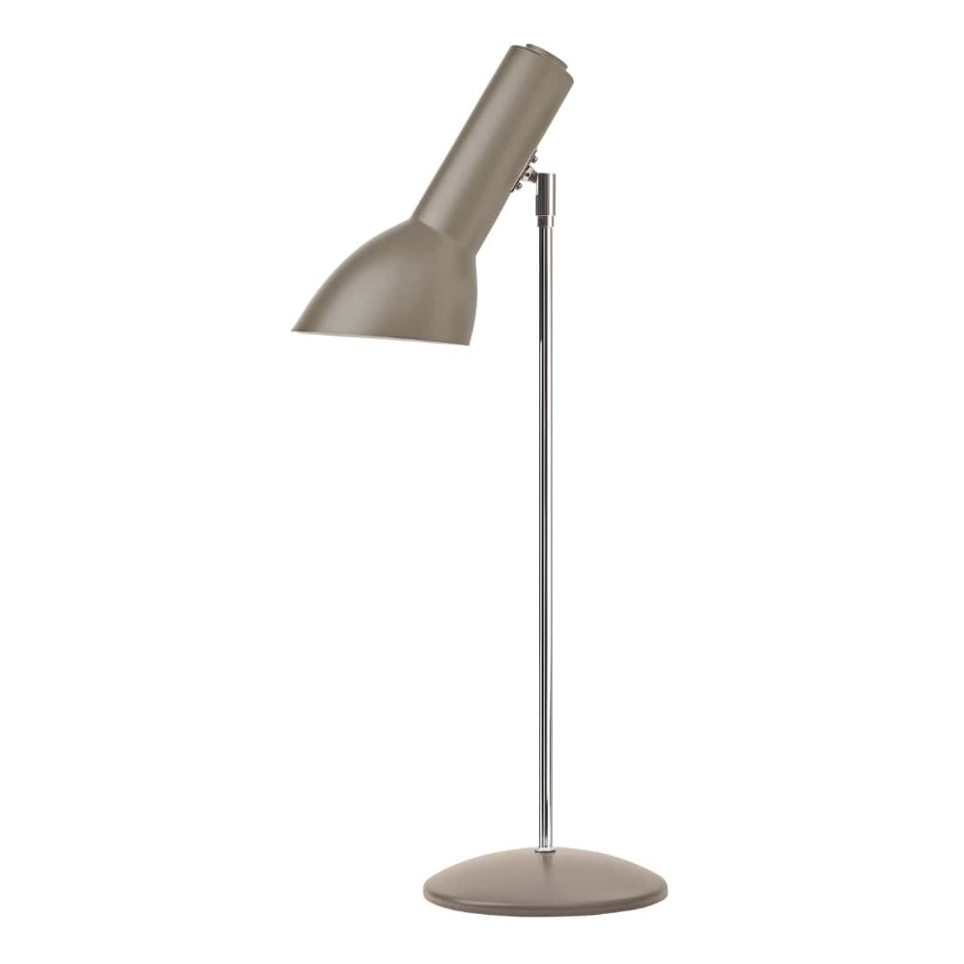 Oblique Krom Bordlampe Sand     fra Cph Lighting