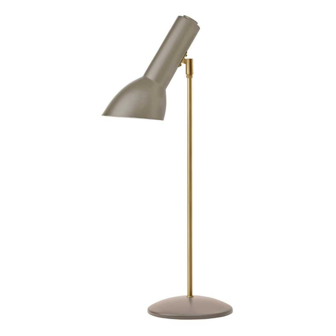 Oblique Messing Bordlampe Sand     fra Cph Lighting