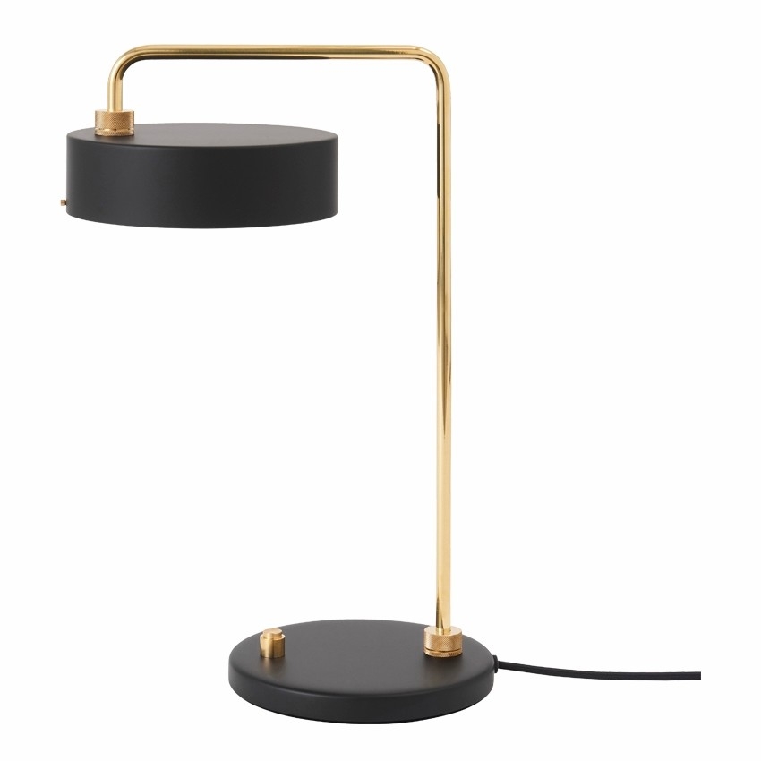 Petite Machine Bordlampe Deep Black     fra Made By Hand