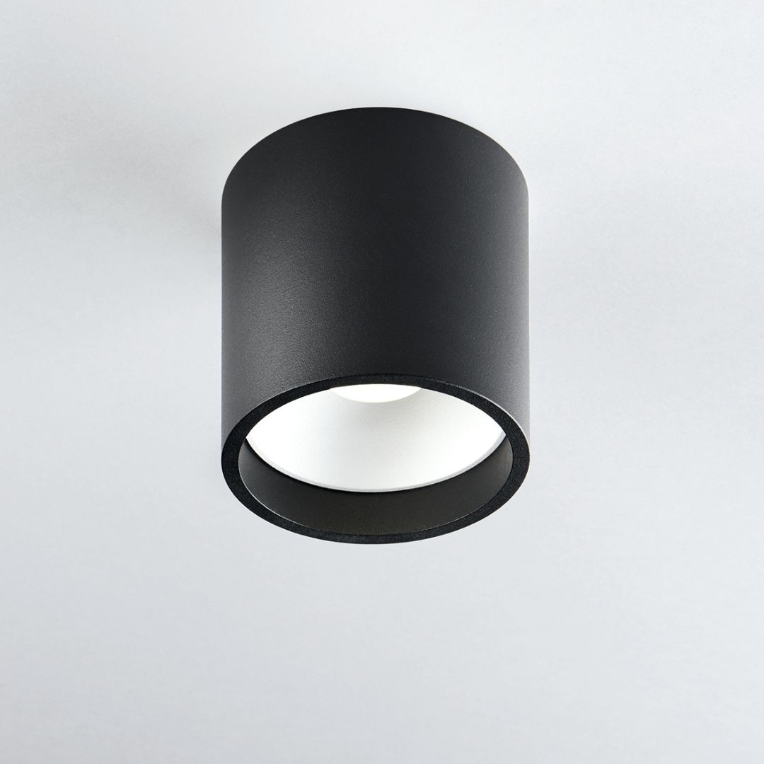 Solo Round Loftlampe Sort 2700k   Light Point fra Light-point