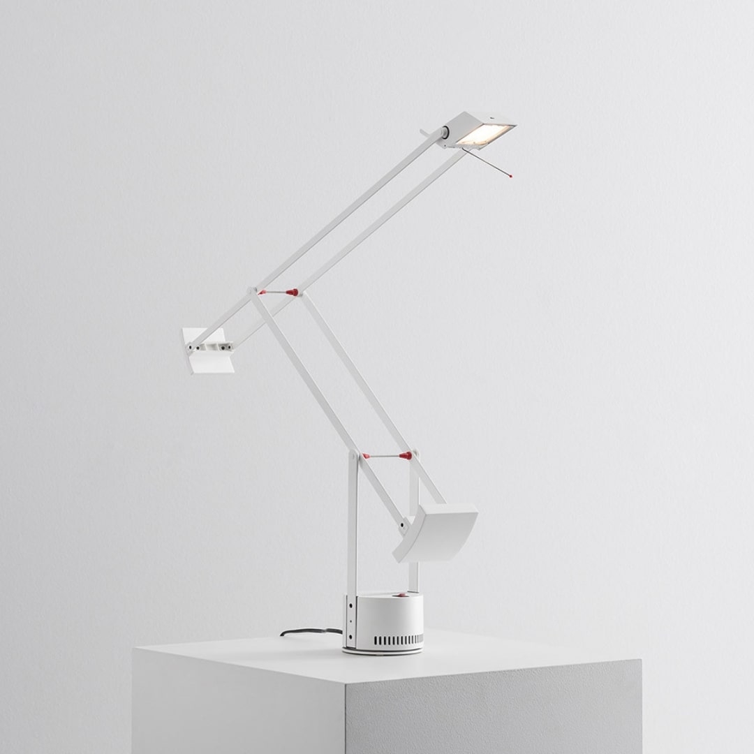 Tizio Bordlampe Hvid fra Artemide