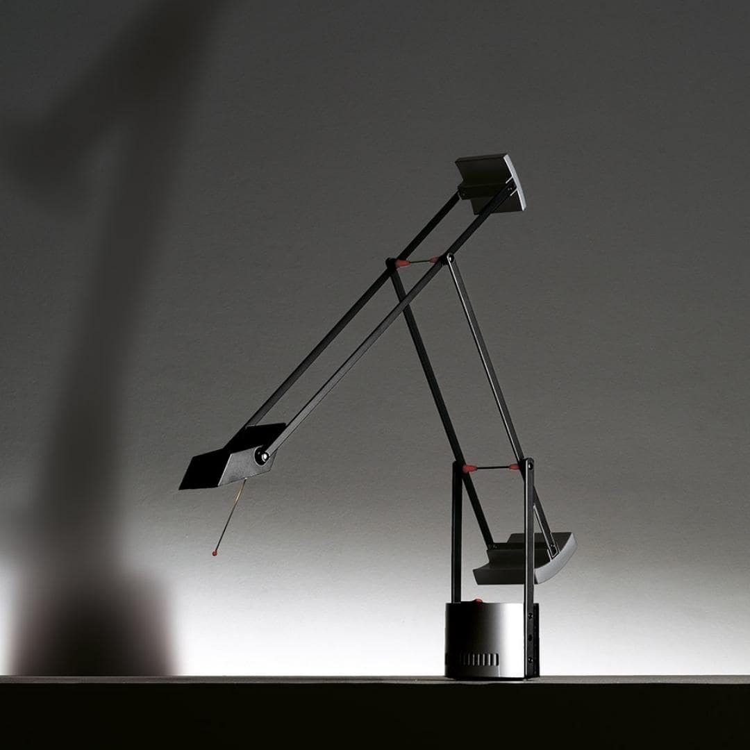 Tizio Micro Bordlampe Sort     fra Artemide