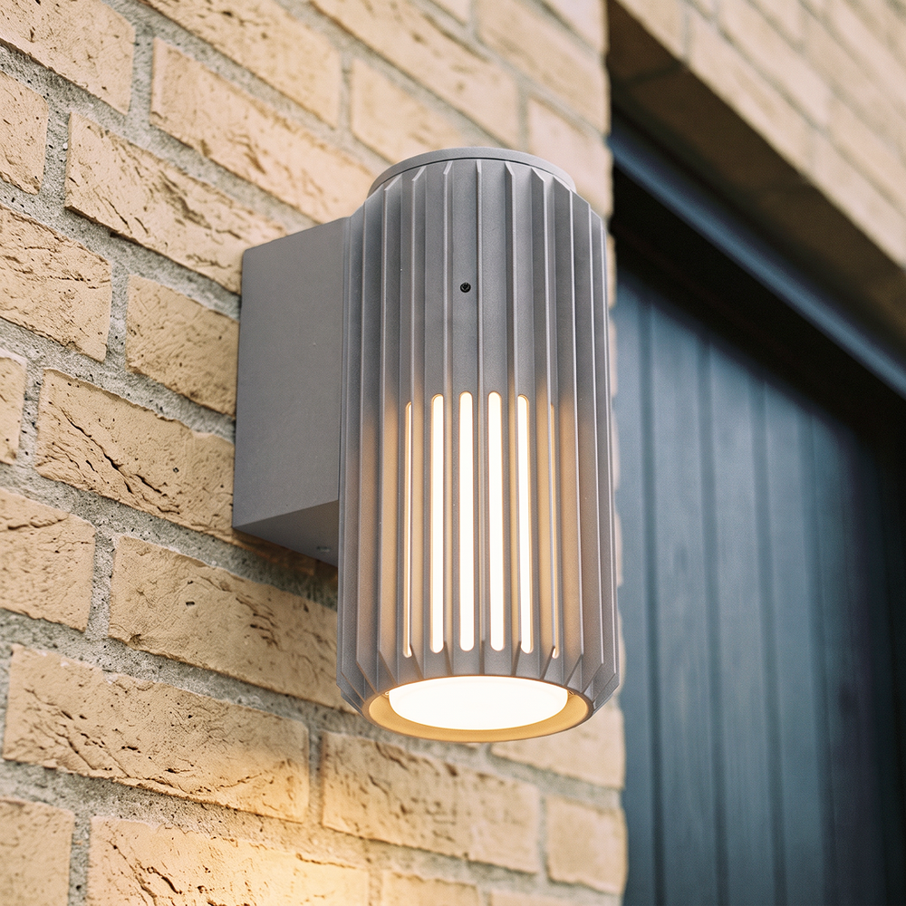 Fyron Wall Væglampe, Grå   E27, Ip54 Udendørs fra Ledlife