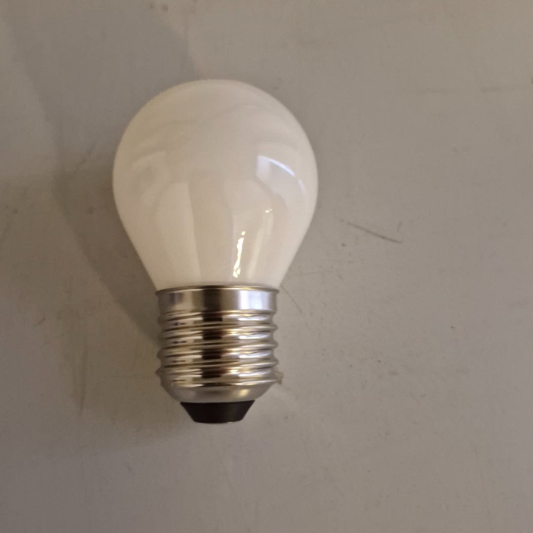 Diolux Krone60 6w Led E27 720lm Tænd Sluk   Så Længe Lager Haves     fra Gn