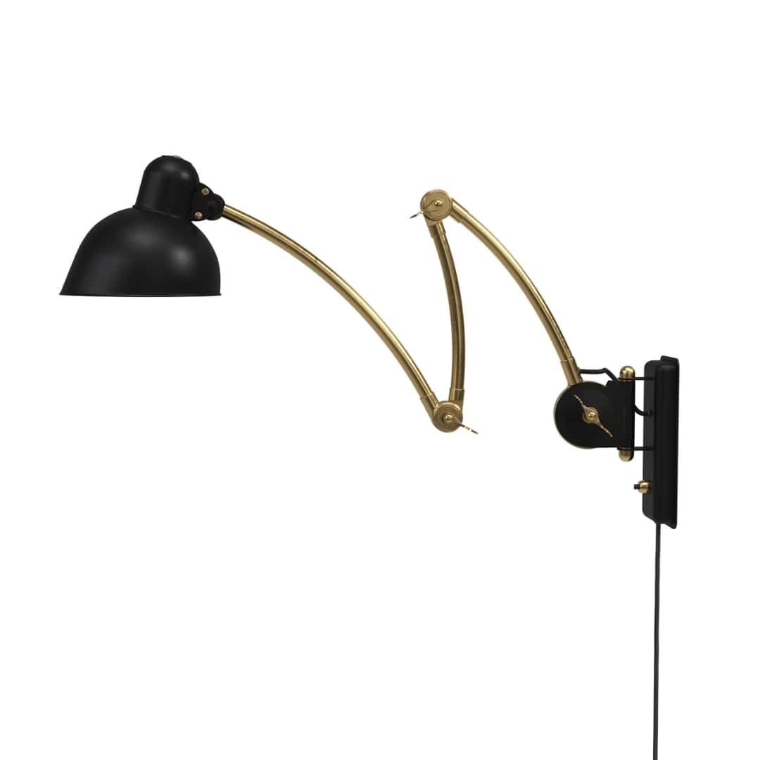 Kaiser Idell 6559 W Væglampe Mat Sort Messing     fra Fritz Hansen