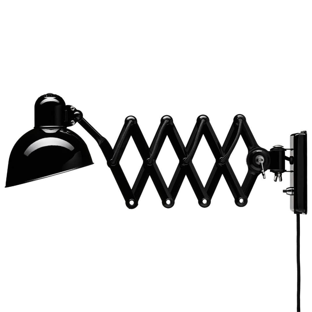Kaiser Idell 6718 W Sax Væglampe Blank Sort fra Fritz Hansen