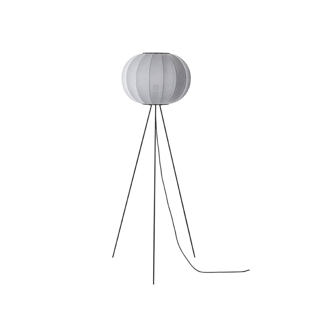 Knit Wit 45 Round Gulvlampe High Silver     fra Made By Hand