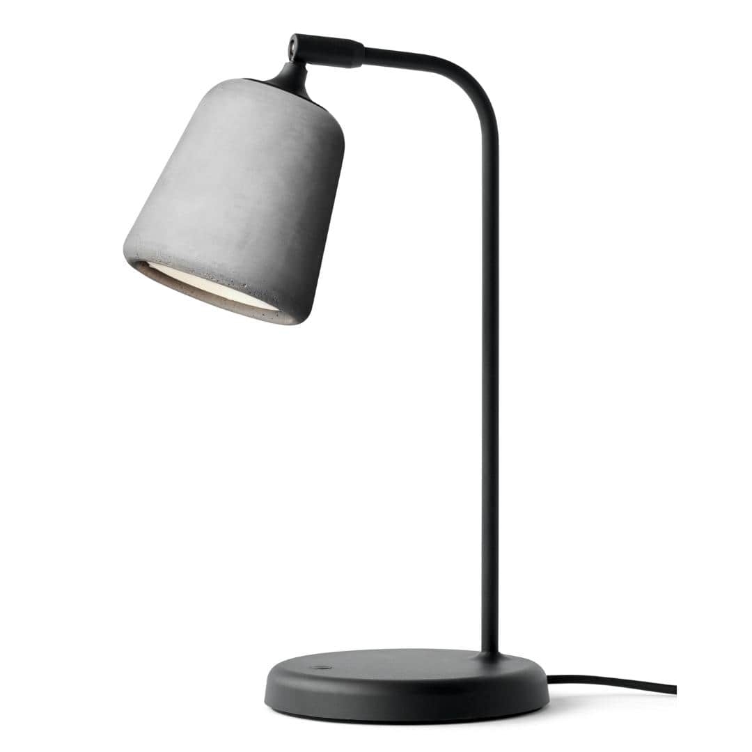 Material Bordlampe Lys Grå     fra New Works