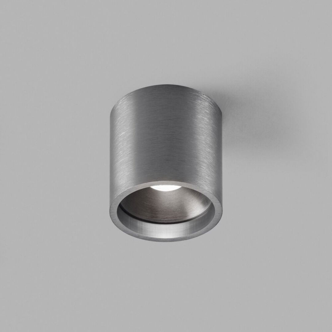 Solo 1 Round Loftlampe Titanium     2700k   Light Point fra Light-point