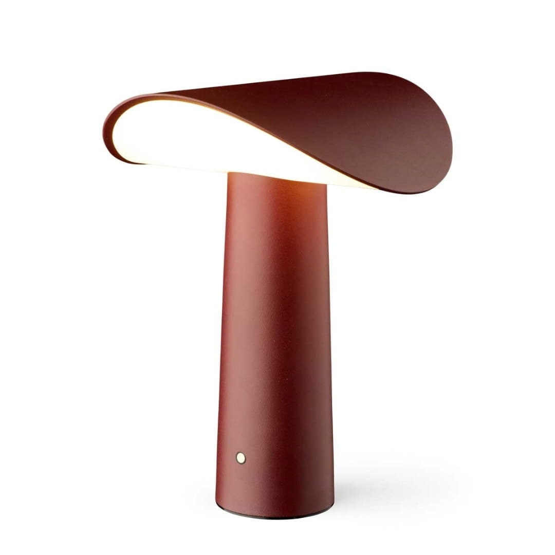 Lium Transportabel Bordlampe Bordeaux     fra Gejst