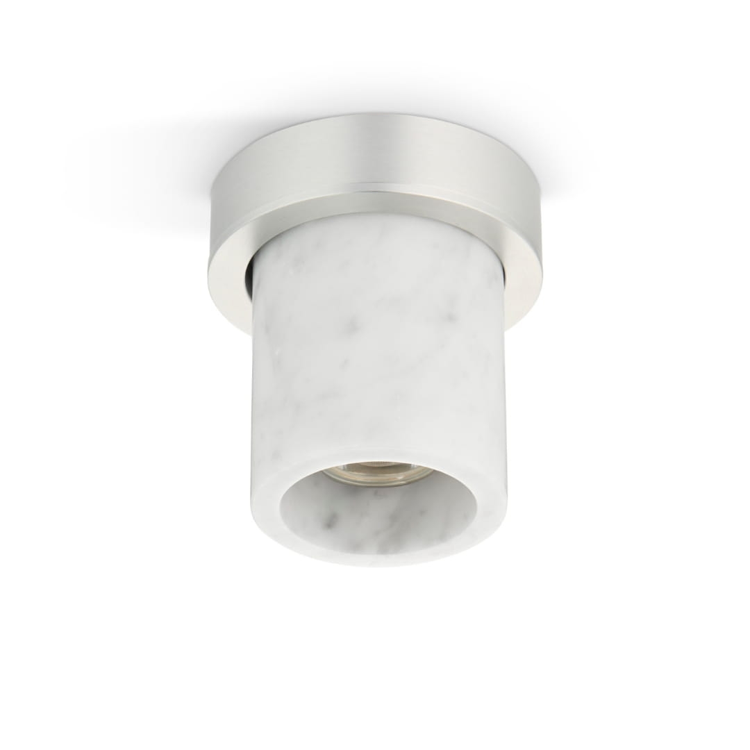 Miss Marble Loftspot Carrara   Børstet Sølv     fra Design By Us