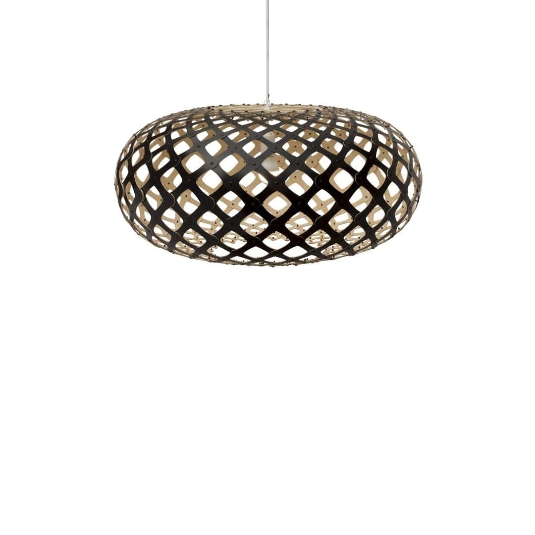 Kina ø100 Pendel Sort   Bamboo     fra David Trubridge